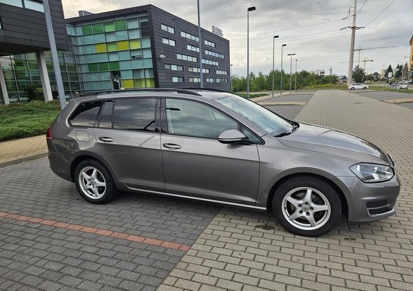 Volkswagen Golf cena 30750 przebieg: 261000, rok produkcji 2014 z Łomża małe 79